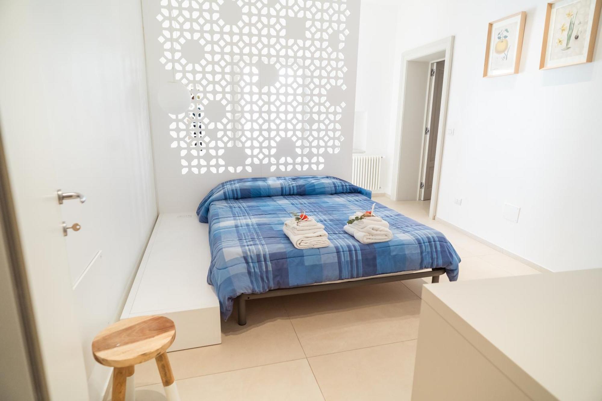 Palazzo Iato Apartment รูติเญียโน ภายนอก รูปภาพ