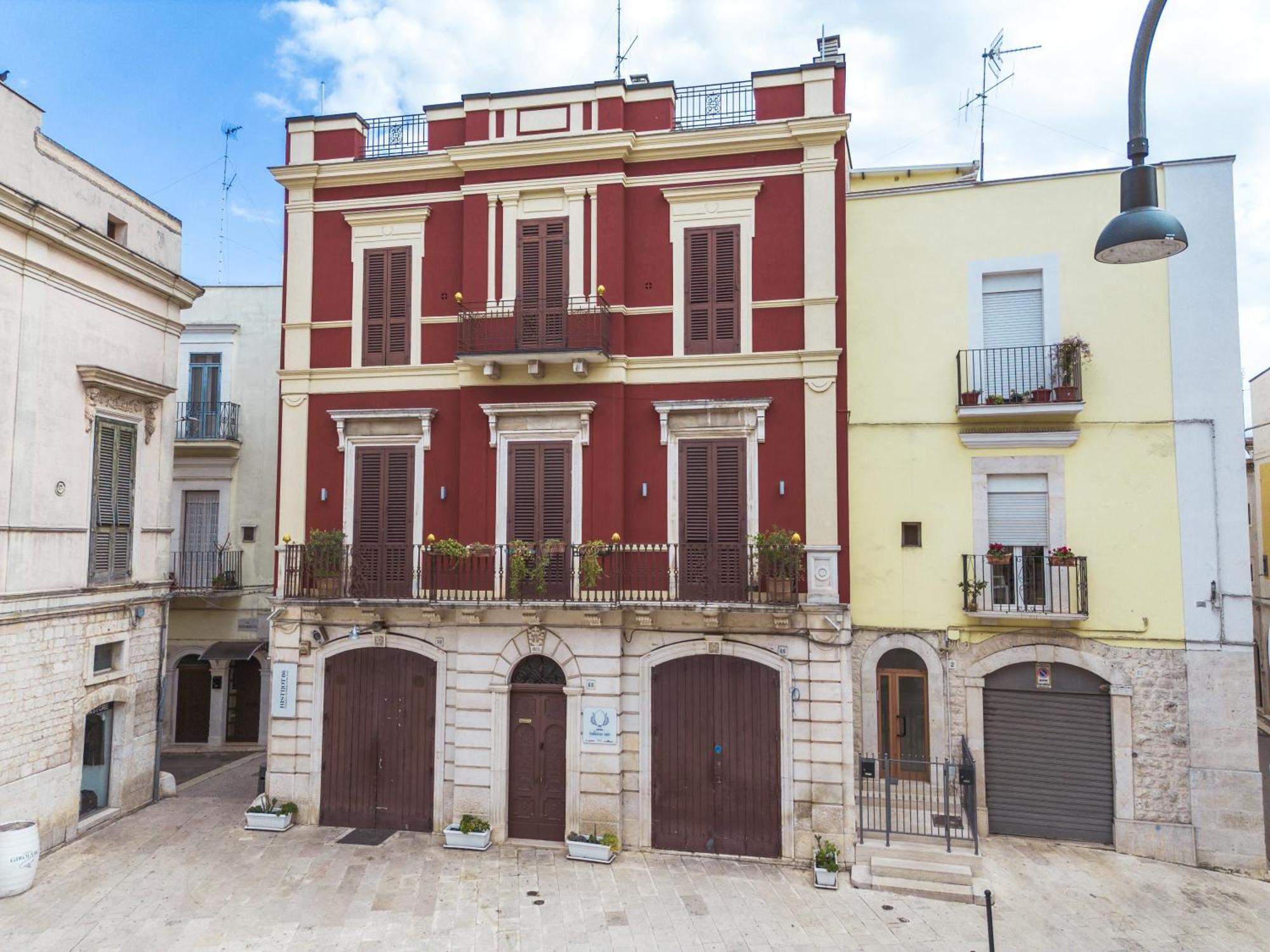 Palazzo Iato Apartment รูติเญียโน ภายนอก รูปภาพ