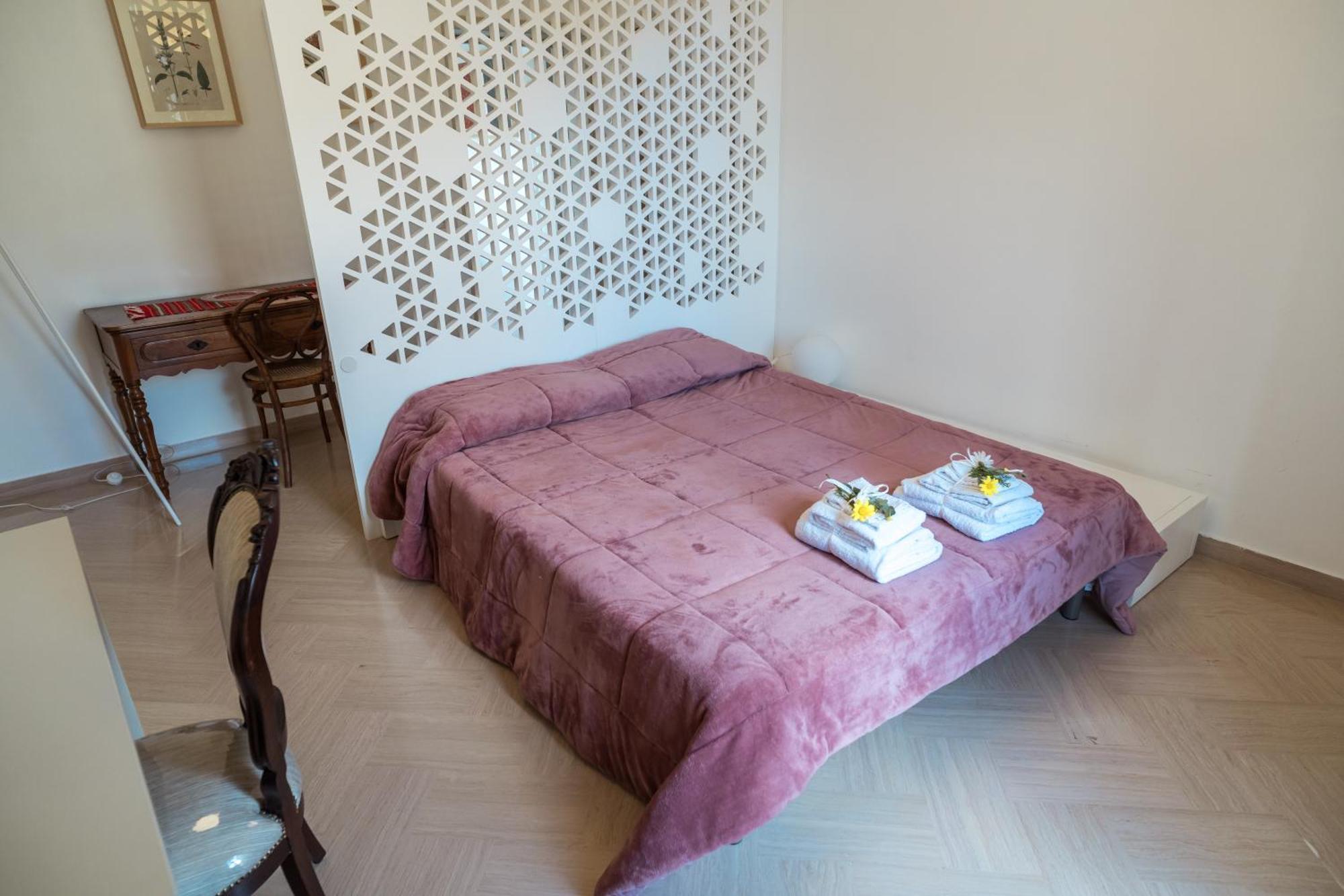 Palazzo Iato Apartment รูติเญียโน ภายนอก รูปภาพ