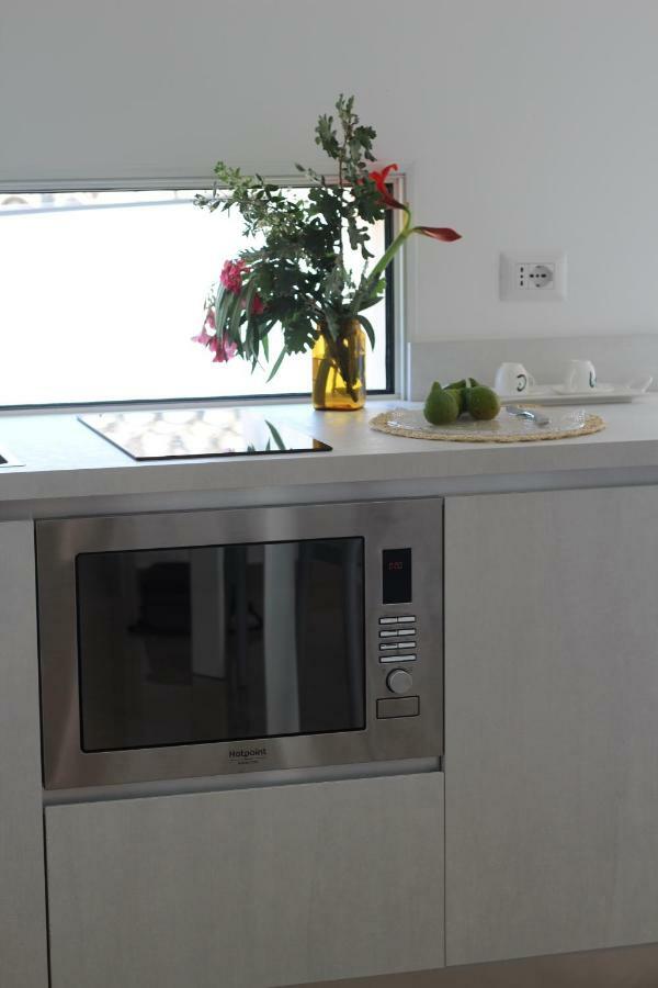 Palazzo Iato Apartment รูติเญียโน ภายนอก รูปภาพ